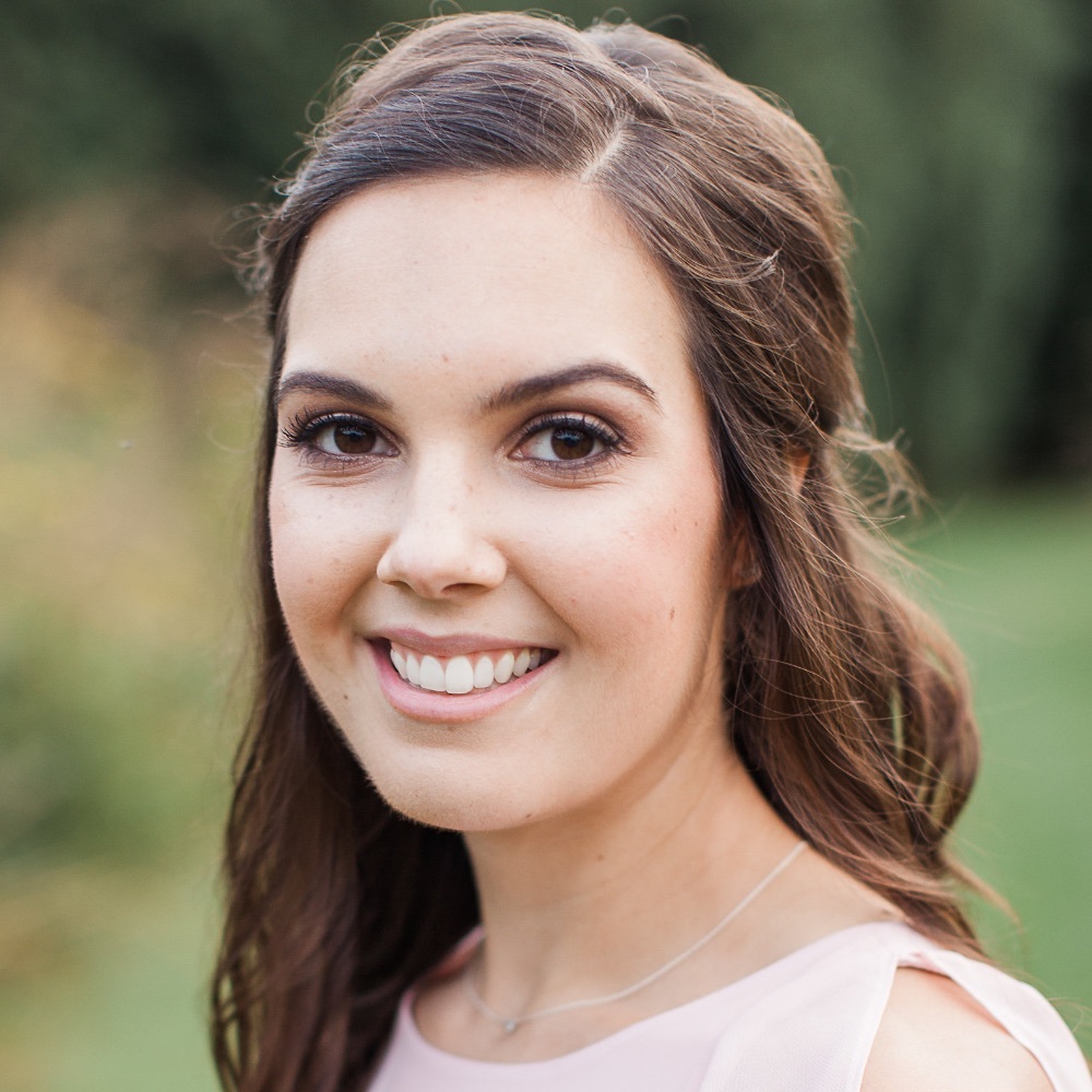 Meet your Posher, Alina